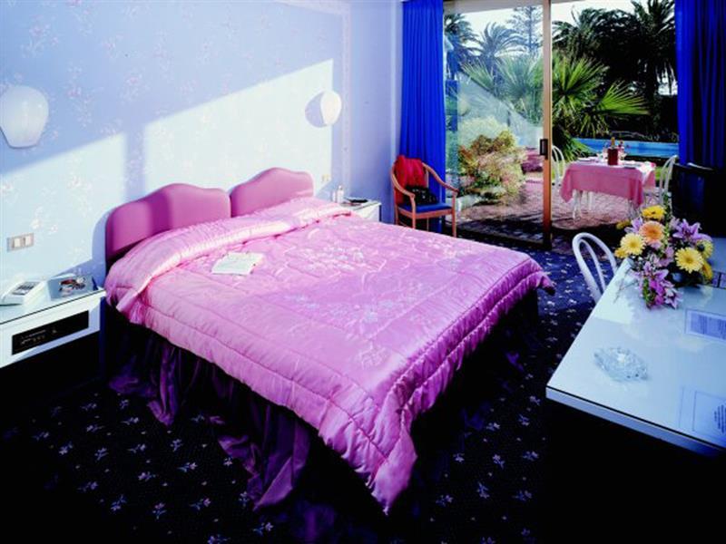 Nyala Suite Hotel Санремо Номер фото