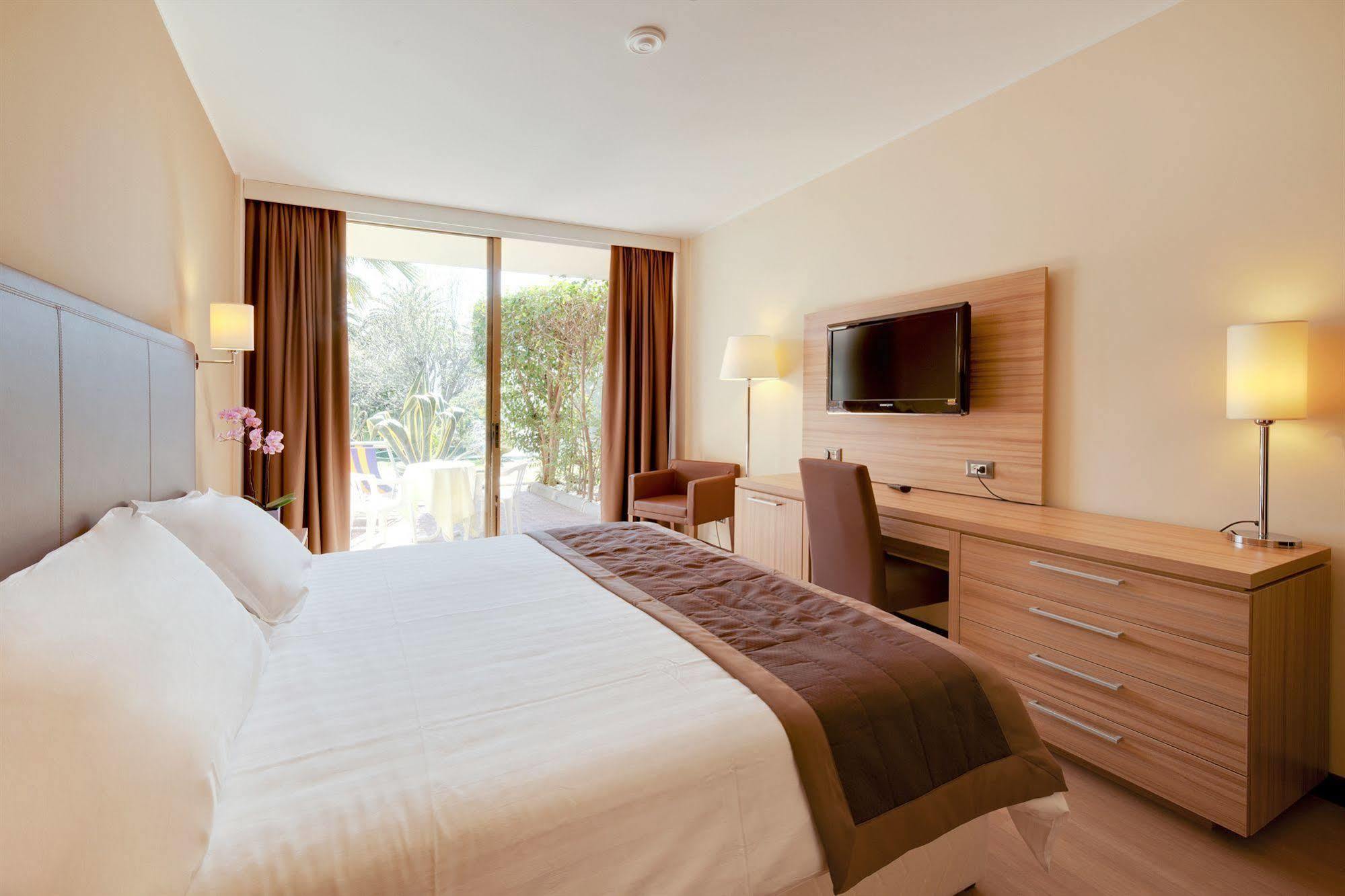 Nyala Suite Hotel Санремо Екстер'єр фото
